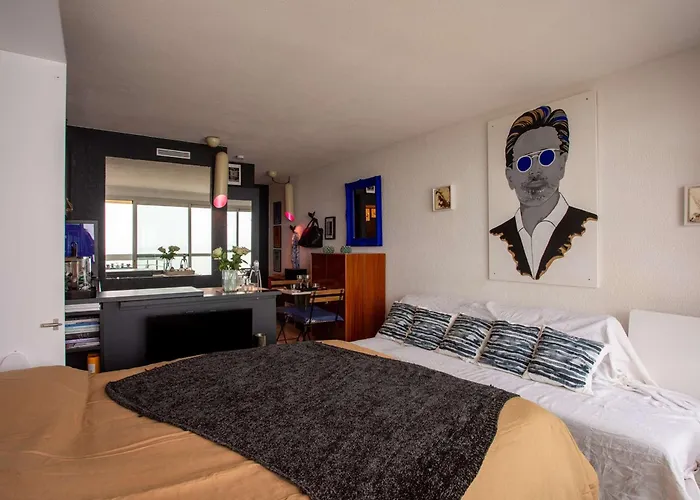 En Front De Avec Piscine Et Wi-fi A - Fr-1-3-621 *