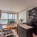 En Front De Avec Piscine Et Wi-fi A - Fr-1-3-621 * Biarritz
